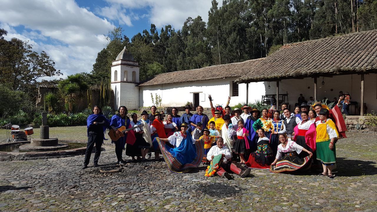 Hacienda Guachala 호텔 카얌베 외부 사진