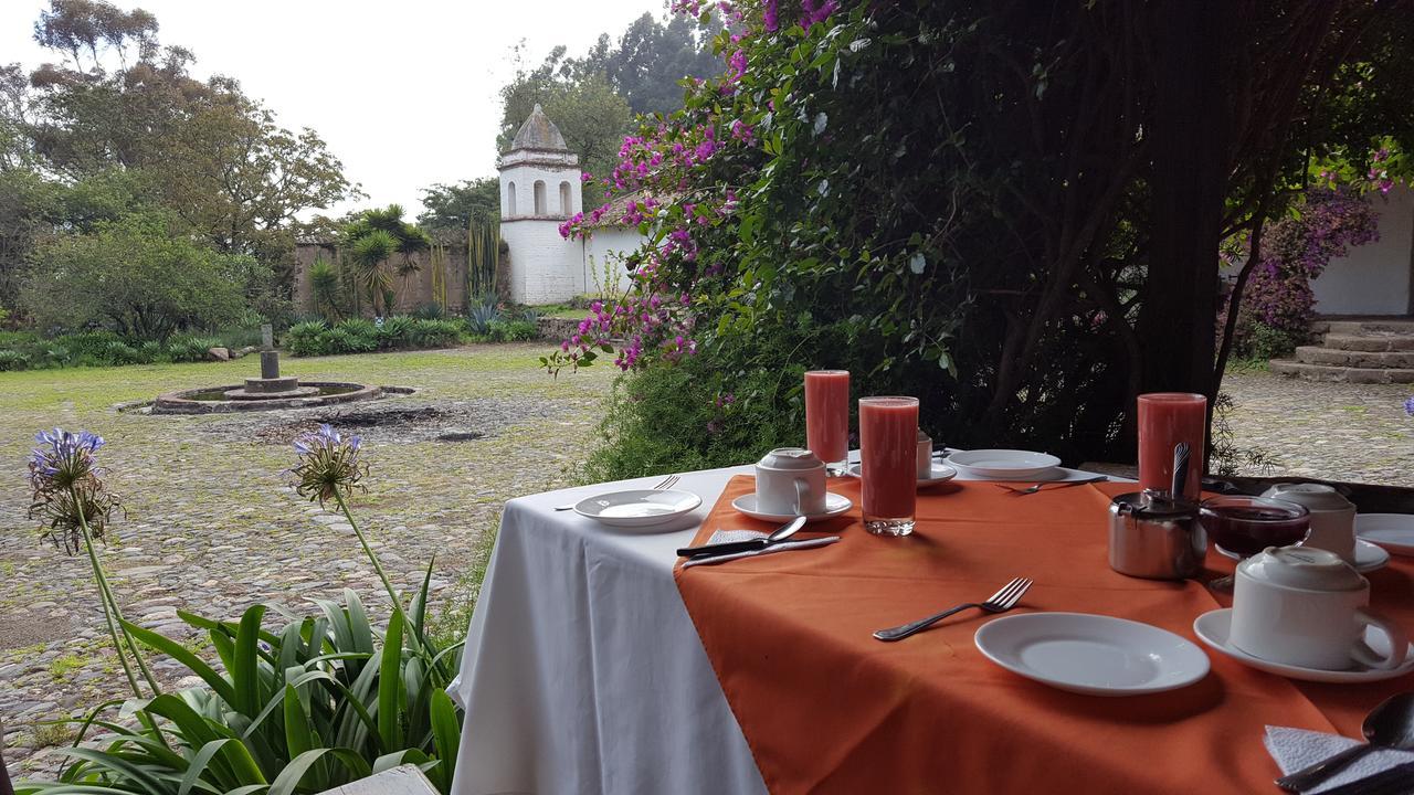 Hacienda Guachala 호텔 카얌베 외부 사진